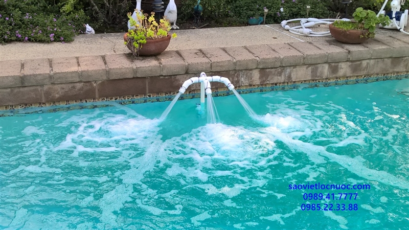 Hướng dẫn cách xử lý nước hồ bơi bị đục sau khi thêm hóa chất nâng PH Soda